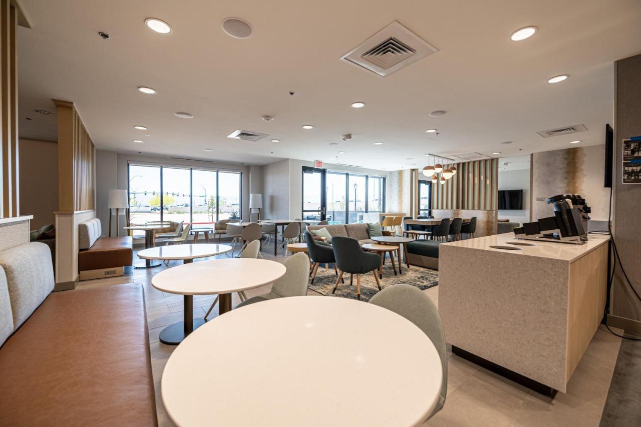 Towneplace Suites By Marriott Las Vegas North I-15 מראה חיצוני תמונה